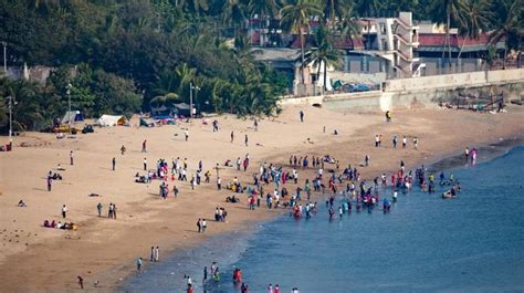 Mumbai: Public gardens, beaches to remain open till 10 pm