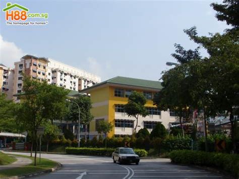 Main View of Evergreen Primary School Building Image, Singapore