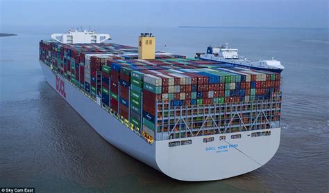 World’s largest container ship comes to UK port | Daily Mail Online