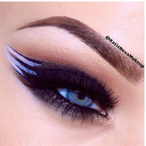 45 best Black Swan Makeup images on Pinterest | Artistic make up, Black ...