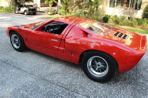 1965 Ford GT40 replica kit car by Race Car Replicas for sale