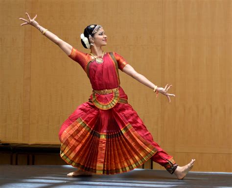 Traditional Costumes of Indian Classical Dances - A Feast for the Eyes