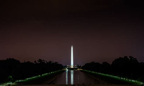 Washington Monument at Night - Andy's Travel Blog