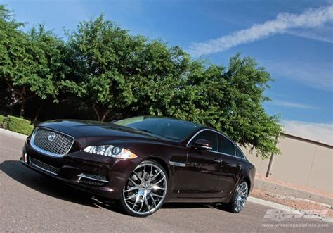 2011 Jaguar XJ with 22" Giovanna Kilis in Chrome wheels | Wheel ...