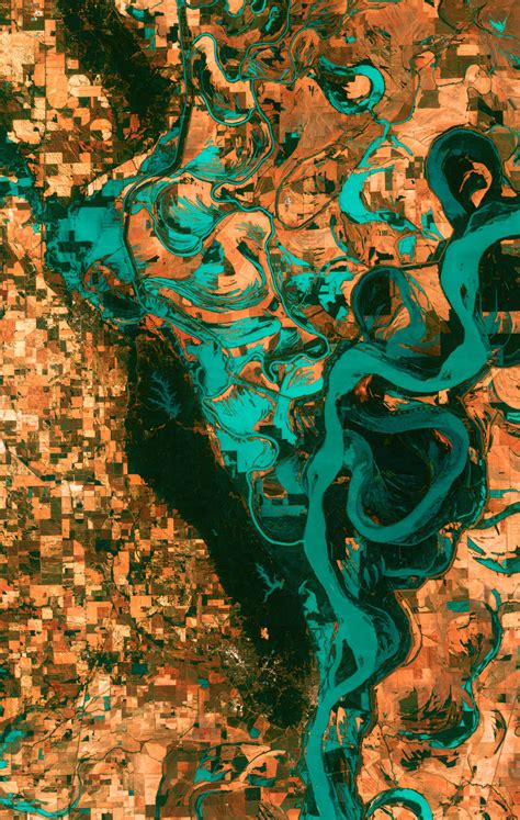 USGS EROS Mississippi Landsat 7 image