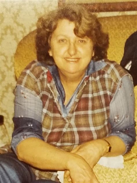 Obituary of Betty Jean Connolly | Crown Cremation Services | Portla...