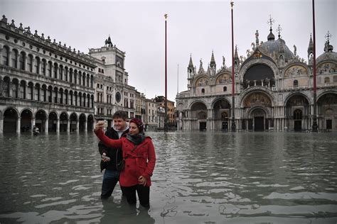 Extraordinary scenes of Venice underwater after historic flood in Italy.