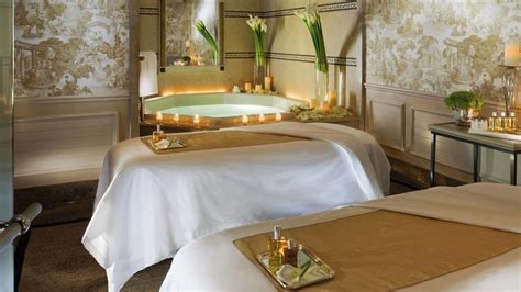 FOUR SEASONS HOTEL, GEORGE V, PARIS | The Bridal Circle