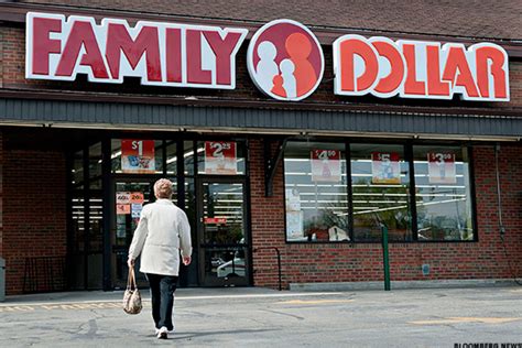 Three Hurdles for Dollar General in Its Family Dollar Bid - TheStreet