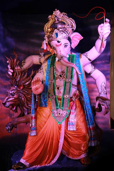 Ganesha: Mumbai Cha Raja 2015 | Lalbaug | Ganesh Galli