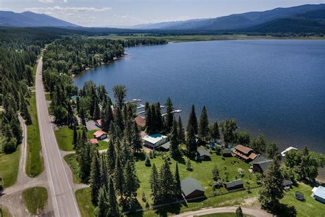 Swan Lake Lodge | Stay Montana – Stay Montana