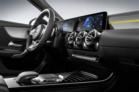 Update: New Mercedes-Benz A-Class Interior Revealed