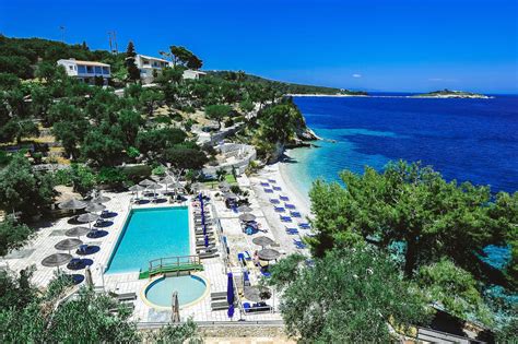 Paxos beach hotel | Niakas Travel