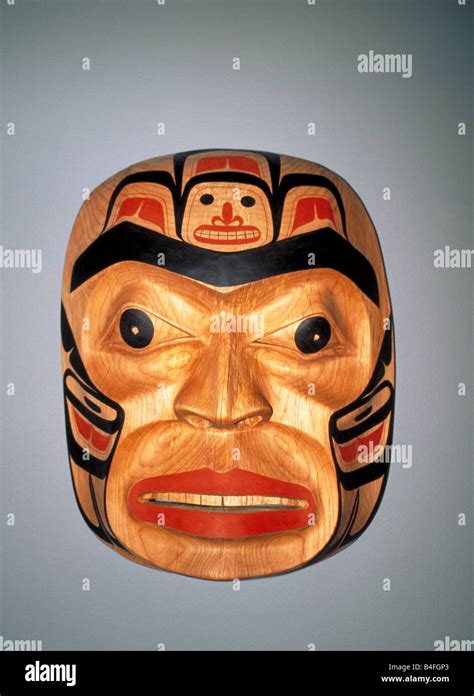 Eskimo inuit mask hi-res stock photography and images - Alamy