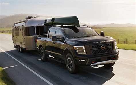 2023 Nissan TITAN & TITAN XD V8 Full-Size Pickup Trucks | Nissan USA