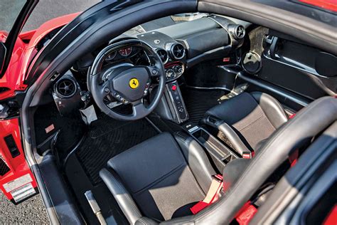 Ferrari Enzo Interior