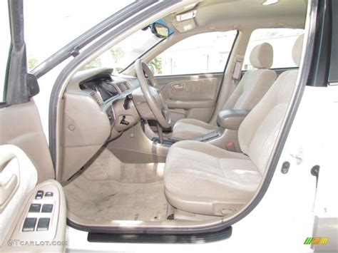 2001 Toyota Camry LE interior Photo #52463081 | GTCarLot.com