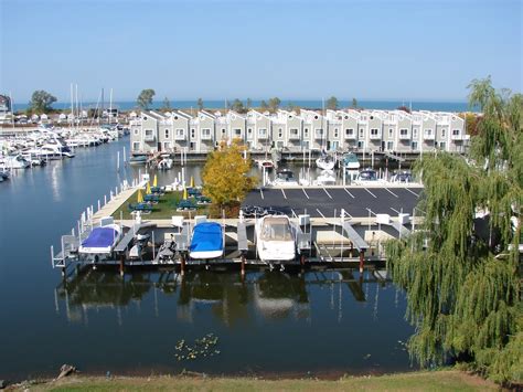 Preferred Accommodations: Harbor Grand in New Buffalo, Michigan