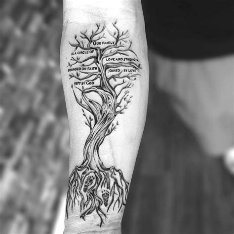 250+ Images of Family Tree Tattoo Designs (2020) Ideas with Names ...