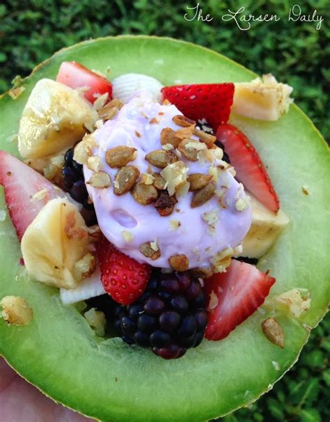 The Larsen Daily: Quick and Healthy Fruit Bowl!