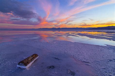 Photograph the Bonneville Salt Flats, Bonneville Salt Flats | Bonneville salt flats, Bonneville ...