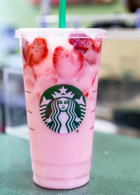 Pink Drink : Bei Starbucks Gibts Jetzt Regenbogen Drinks Im Ombre Style ...