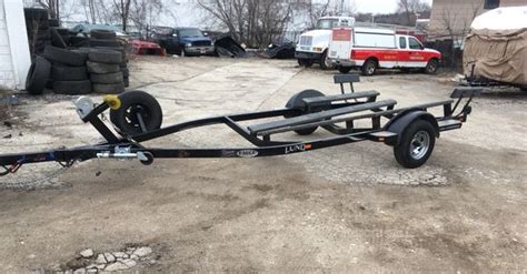 2004 Lund/Eagle Boat Trailer 17-19' for Sale in Fox Lake, IL - OfferUp