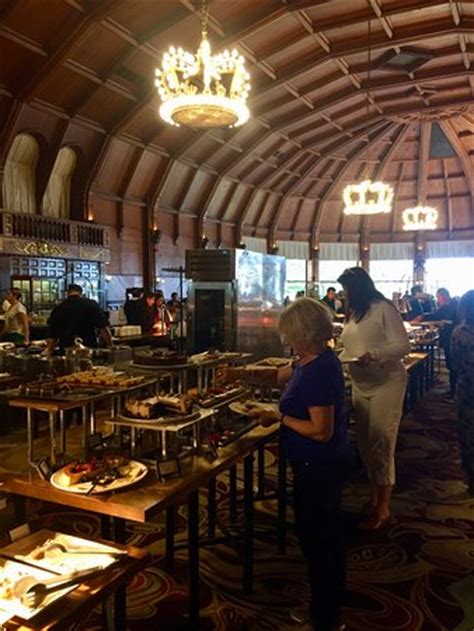 Crown Room Brunch at Hotel del Coronado - Menu, Prices & Restaurant Reviews - TripAdvisor