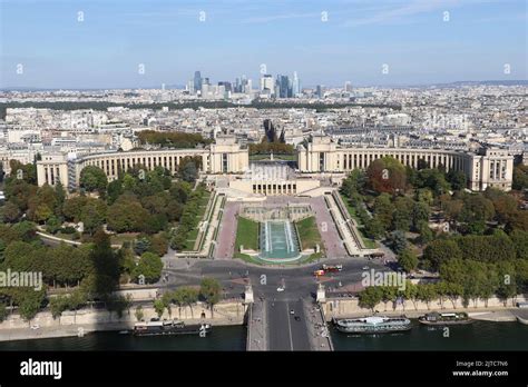 Aerial view of the Trocadero square in Paris Stock Photo - Alamy