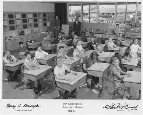 Twin Lakes School Class of 1967: Grade 2 1962-63