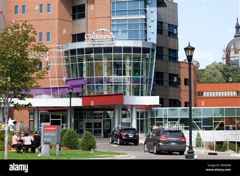 Minneapolis childrens hospital hi-res stock photography and images - Alamy