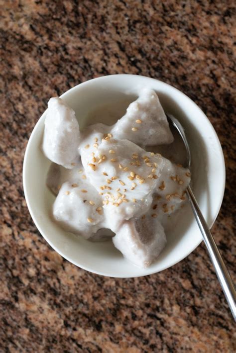 Taro (Kalo) With Coconut Milk - Onolicious Hawaiʻi