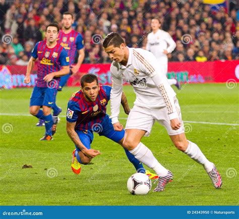 Cristiano Ronaldo Dribbling Editorial Image - Image: 24343950