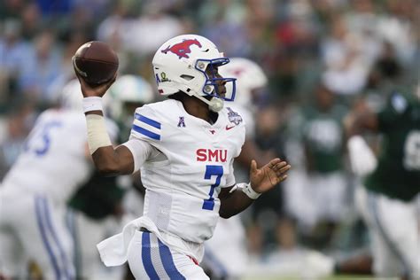 Jennings, dominant defense carry No. 25 SMU to AAC title, 26-14 over ...