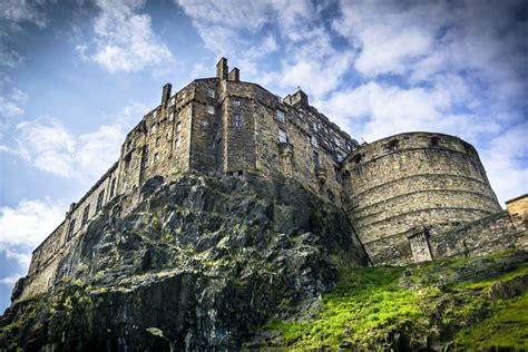 12 Best Castles To Visit In Scotland That Ooze History | Modern Trekker