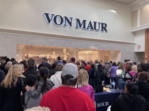 VON MAUR - Updated December 2024 - 14 Photos - 36 W Towne Mall, Madison, Wisconsin - Men's ...