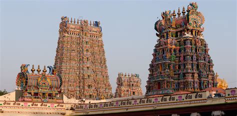 Madurai Meenakshi Amman Temple - A Complete Guide To Madurai