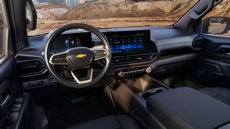 2024 Chevy Silverado Interior Pics - Delila Rochette