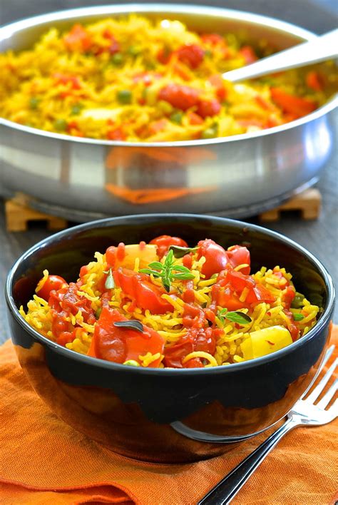 One-Pot Spicy Vegetable Rice | FaveHealthyRecipes.com