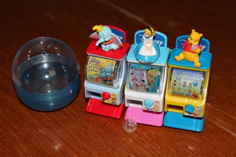 Tokyo Excess: Gashapon / Gachapon Capsule Toys in Japan