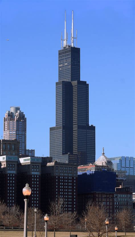 Chicago's Willis Tower loses its tallest building title | Peoria Public ...