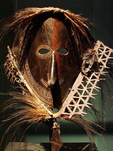 Ritual face mask from a Torres Strait Island (19th century). | Torres strait islander, Melanesia ...