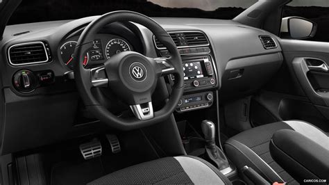 Volkswagen Polo R Line | 2013MY | Interior