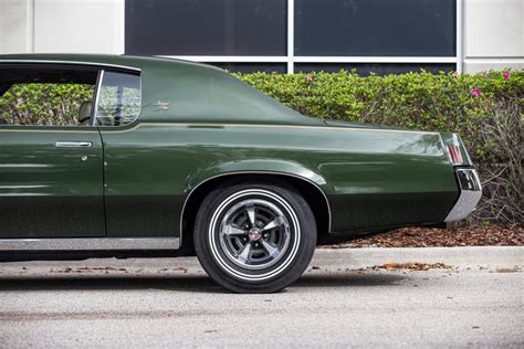 1971 Pontiac Grand Prix | Orlando Classic Cars