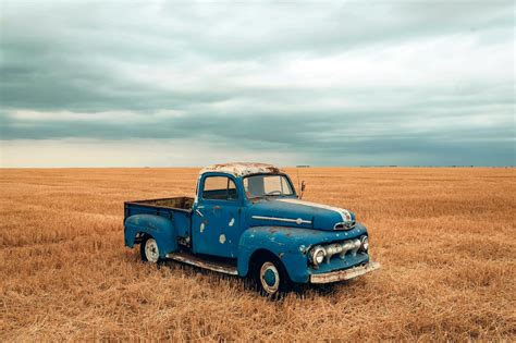 Old Truck Wallpaper