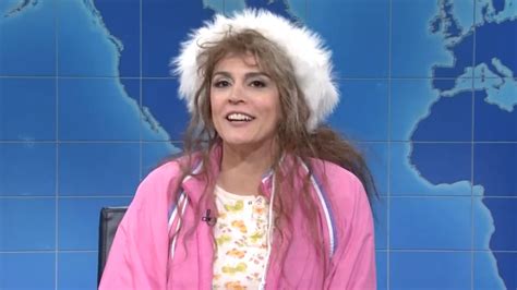 Cecily Strong Leaves 'SNL' With One Last, Tearful 'Weekend Update' Farewell