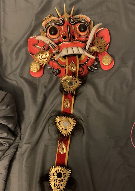 What is this? Seems like some sort of demon mask? : r/whatisit