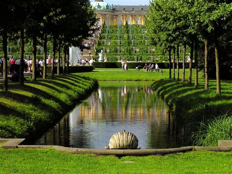 Sanssouci Park - Sanssouci Palace | Most beautiful gardens, Beautiful gardens, Singapore botanic ...