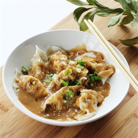 Pork Dumplings with Spicy Peanut Sauce Recipe - Couple Eats Food