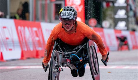 Best wheelchair racers in the world return - TCS London Marathon